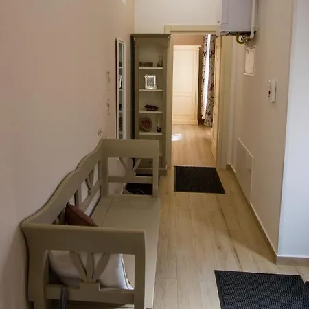 Апартаменти Comfy Central